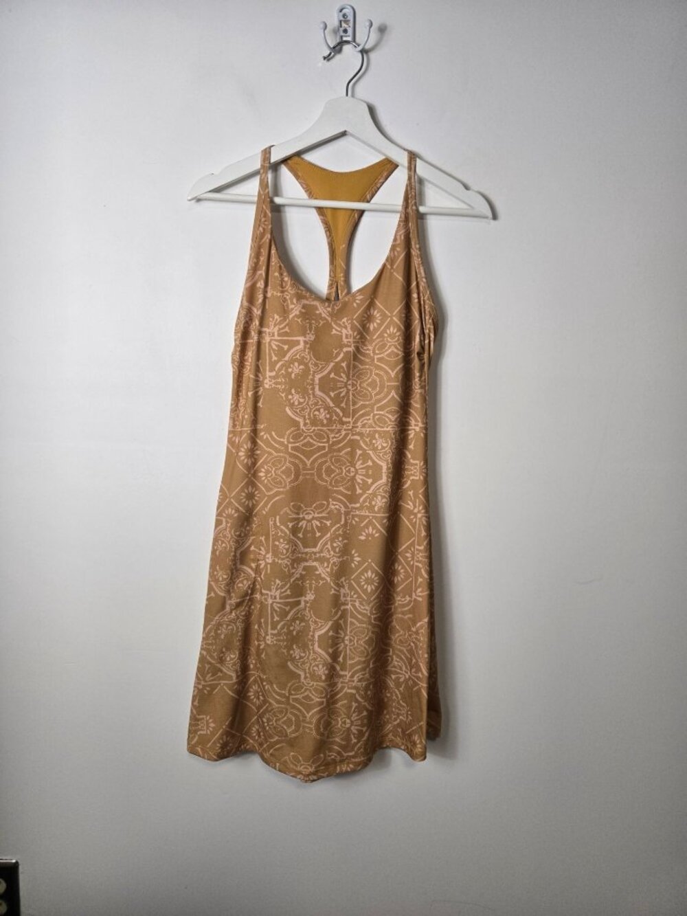 Prana Size S Opal Sleeveless V-Neck Athletic Dress Racerback Geo Toffee Print - Picture 9 of 10